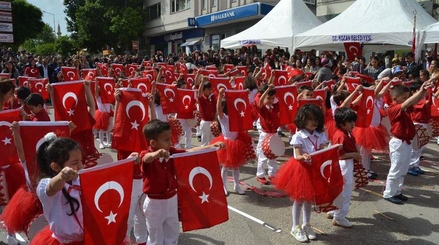 Kozan&rsquo;da 23 Nisan Coşkuyla Kutlandı