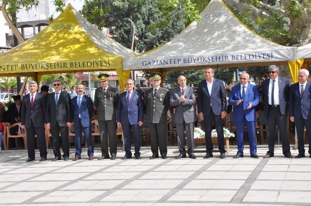 İslahiye&rsquo;de 23 Nisan Şehit Nedeniyle Buruk Kutlandı