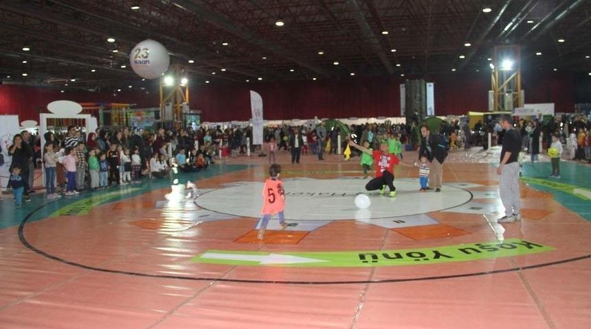 Geleneksel Oyunlar &Ccedil;ocuklarla Hayat Buluyor