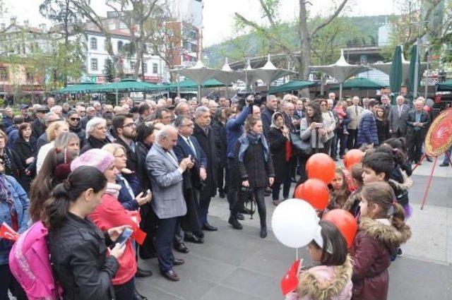 Trabzon'da Chp'nin 23 Nisan Kutlaması