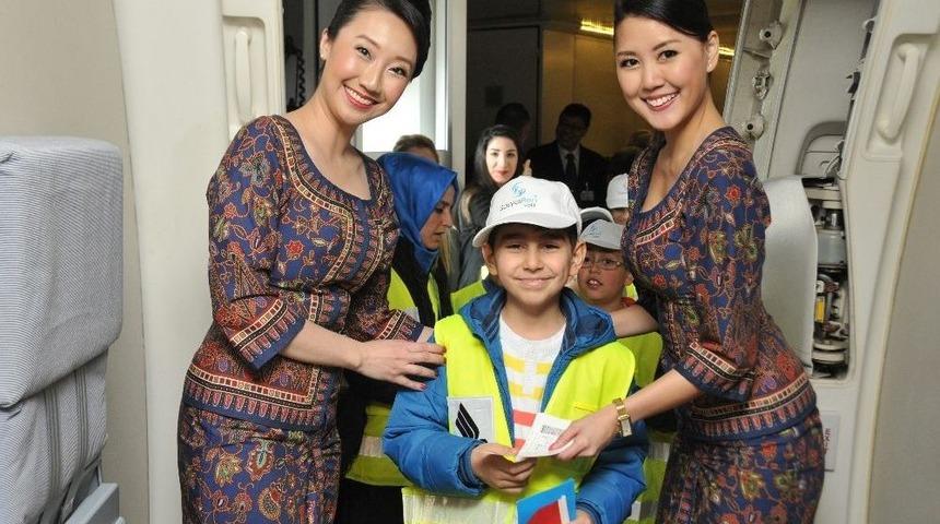 30 &Ouml;ğrenci 23 Nisan&rsquo;da İlk Kez U&ccedil;ağa Bindi