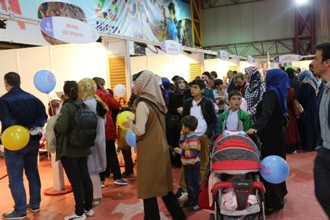 Ko-mek 23 Nisan&rsquo;a Renk Kattı