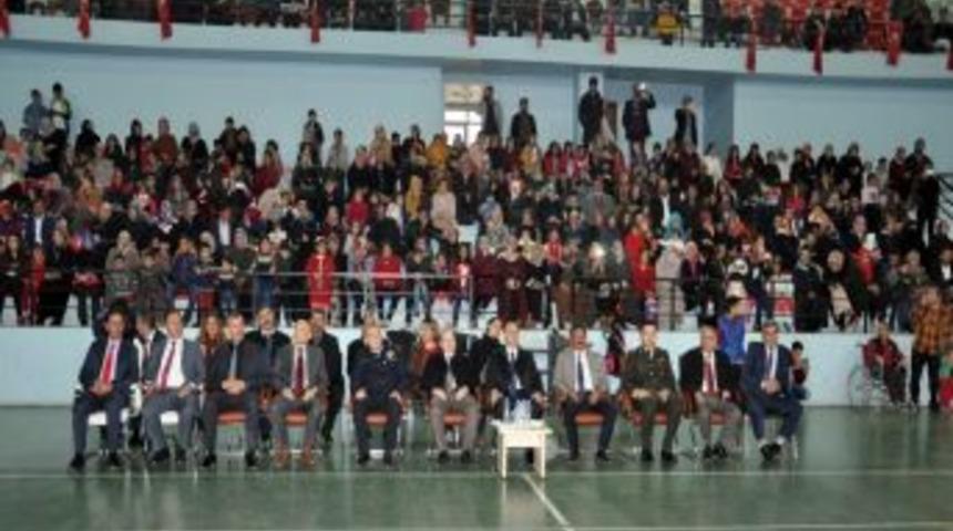 Pasinler&rsquo;de 23 Nisan Coşkuyla Kutlandı