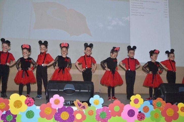 Bafra’da 23 Nisan Ulusal Egemenlik Ve Çocuk Bayramı Coşkuyla Kutlandı G1