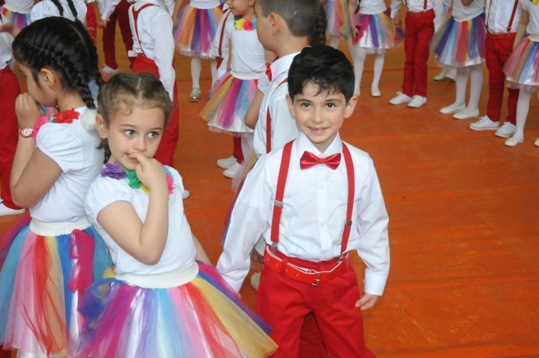 Ak&ccedil;akoca&rsquo;da 23 Nisan Bayramı Coşkuyla Kutlandı