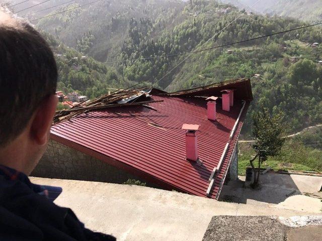 Trabzon’un Çaykara Ve Dernekpazarı İlçelerinde Fırtına: 1 Ölü, 1 Yaralı