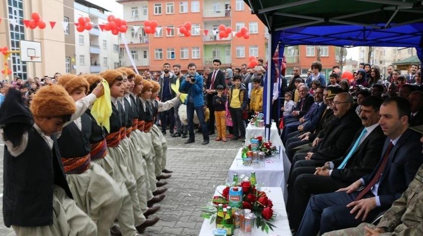 Bing&ouml;l&rsquo;de 23 Nisan Kutlamaları