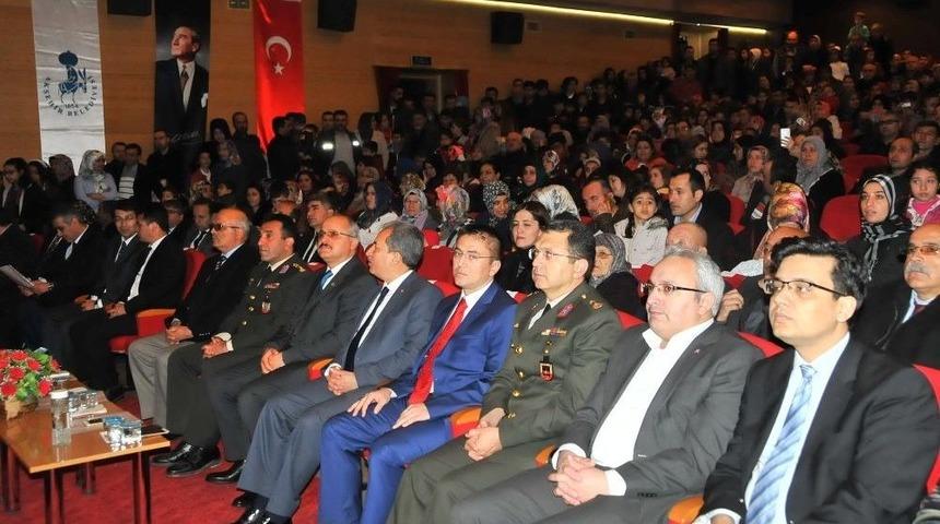 Akşehir&rsquo;de 23 Nisan Coşkusu