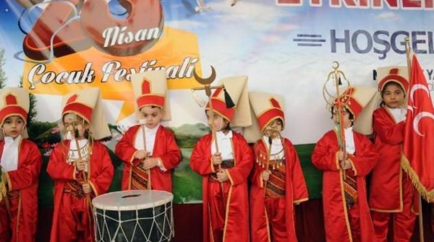 Doğu Ve G&uuml;neydoğu'da 23 Nisan &Ccedil;oşkusu