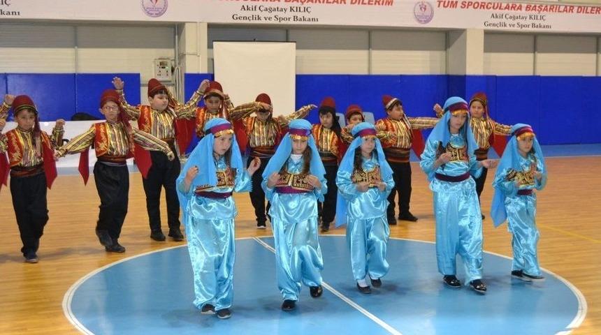 Ala&ccedil;am&rsquo;da 23 Nisan Coşkuyla Kutlandı