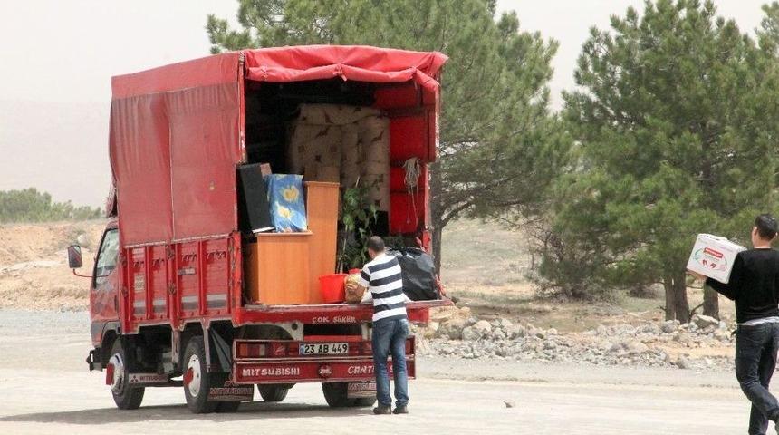 Elazığ&rsquo;da G&ouml;r&uuml;nmez Kaza, 1 Yaralı