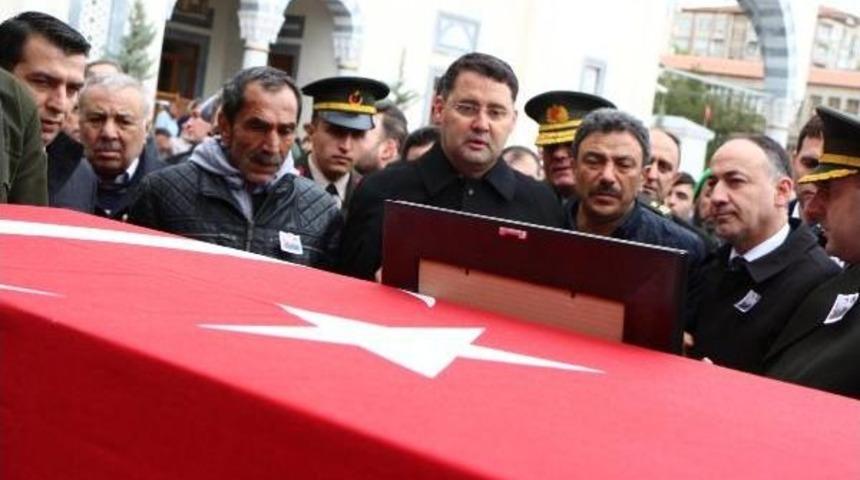 Şehit Uzman &Ccedil;avuş Turgay Uğantaş, Kırıkkale'de Toprağa Verildi