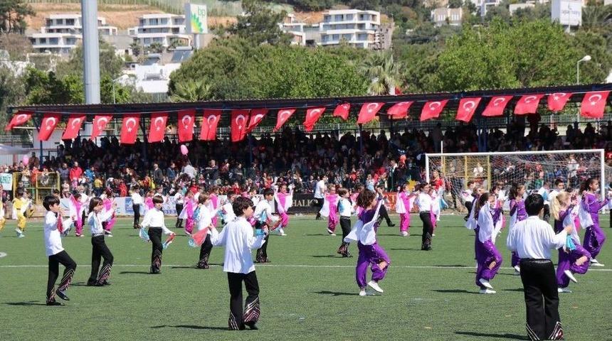 Bodrum&rsquo;da 23 Nisan Ulusal Egemenlik Ve &Ccedil;ocuk Bayramı Kutlamaları