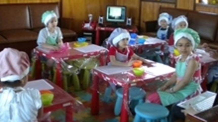 &Ccedil;ocuklarımızı G&uuml;l&uuml;msetelim