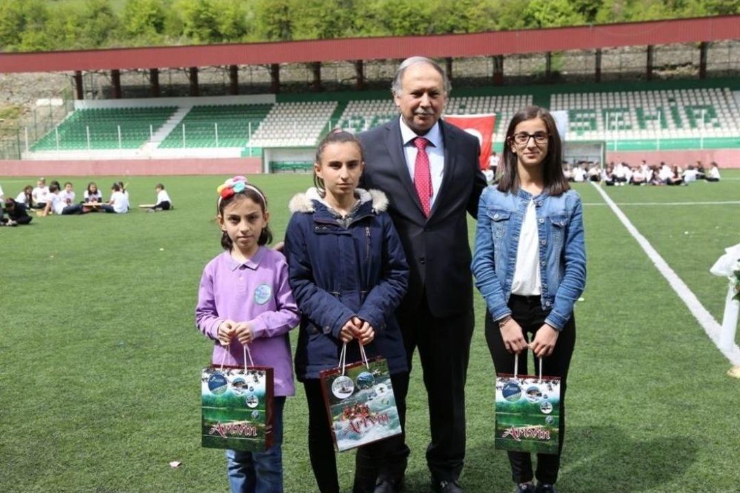 Artvin&rsquo;de 23 Nisan Coşkusu