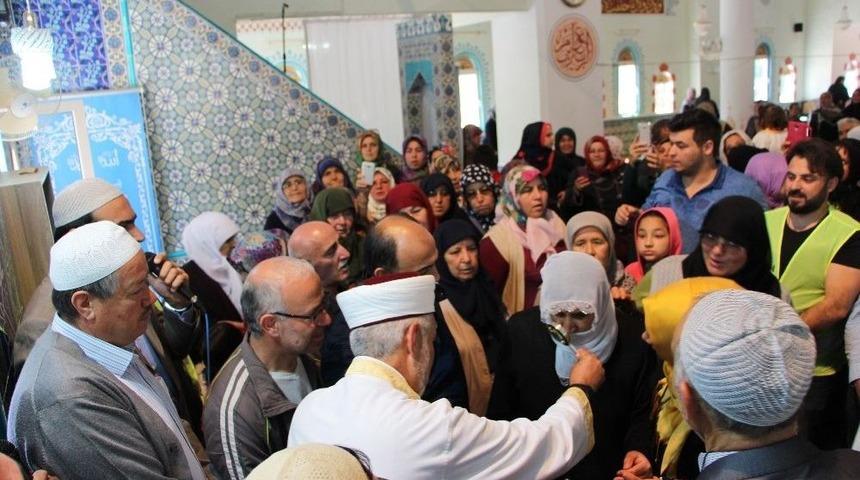 Kumluca&rsquo;da Sakal-ı Şerif&rsquo;e Yoğun Ziyaret