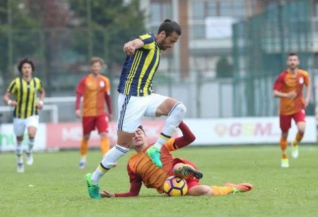 Günün Ilk Derbisi Fenerbahçe'nin