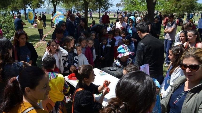 Didim Belediyesinin Geleneksel U&ccedil;urtma Şenliğinden Renkli G&ouml;r&uuml;nt&uuml;ler