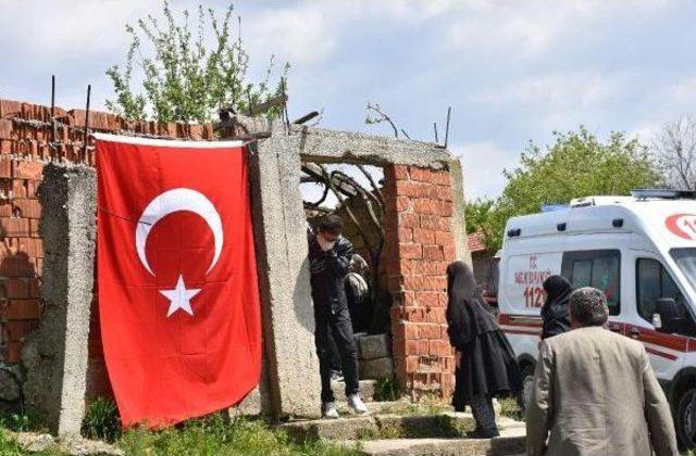 Şehit Uzman Çavuş'un Tekirdağ'daki Ailesi Yasta