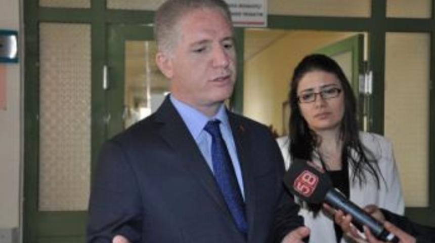 Fırtına, Sivas'ta B&uuml;y&uuml;k Hasara Neden Oldu (2)