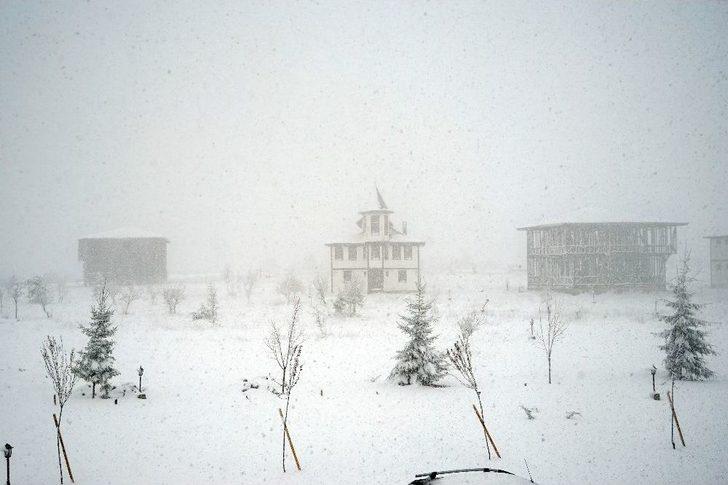 Kastamonu’da Kar Yağışı Etkili Oluyor G5