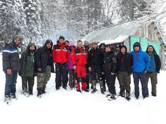 Yaylada Kar Nedeniyle Mahsur Kalan 52 Öğrenci Kurtarıldı