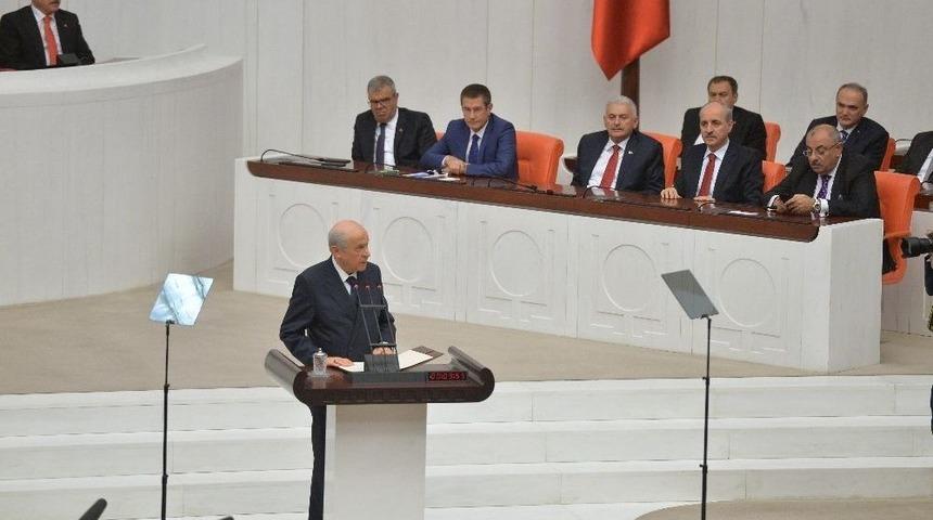 Devlet Bah&ccedil;eli: Hi&ccedil; Kimse Kriz &Ccedil;ığırtkanlığı Yapmasın