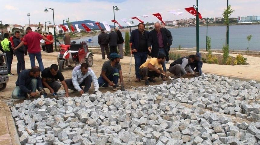 Şehit Polis Fethi Sekin&rsquo;in İsmi Ayvalık&rsquo;ta Parkta Yaşayacak