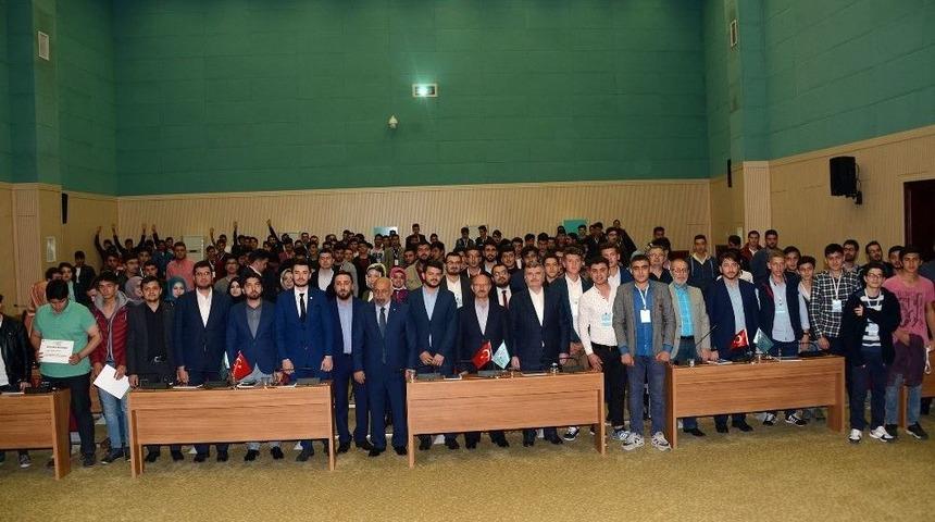 Medeniyetler İdealist İnsanların Omuzlarında Y&uuml;kselir