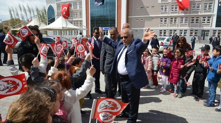 23 Nisan Ulusal Egemenlik Ve &Ccedil;ocuk Bayramı Kırşehir&rsquo;de Coşku İle Kutlandı