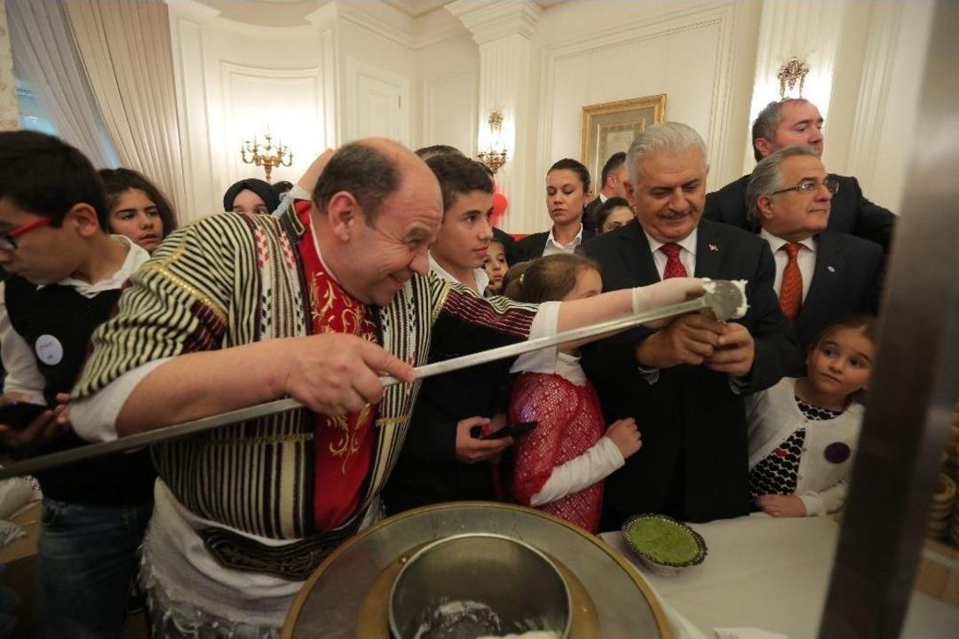 &Ccedil;ankaya K&ouml;şk&uuml;&rsquo;nde 23 Nisan &Ccedil;ocuk Şenliği