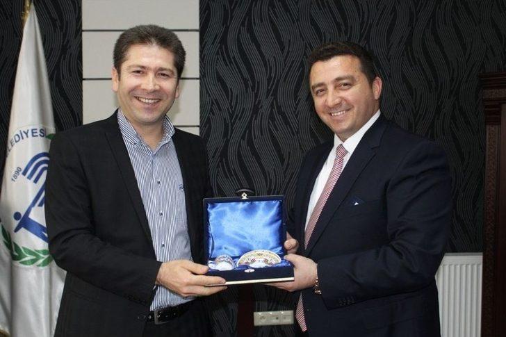 Bozüyük Belediye Başkanı Bakıcı, Koltuğunu Öğrencilere Devretti G4