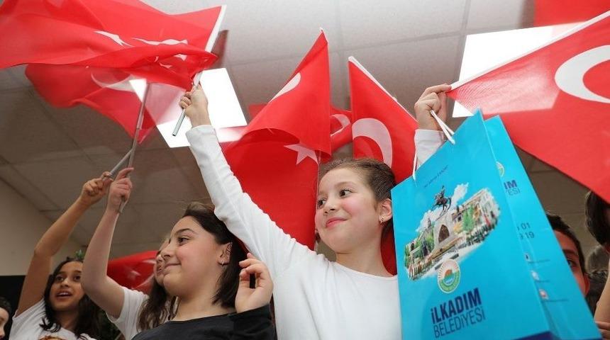 İlkadımlı Çocuklardan Büyük Performans