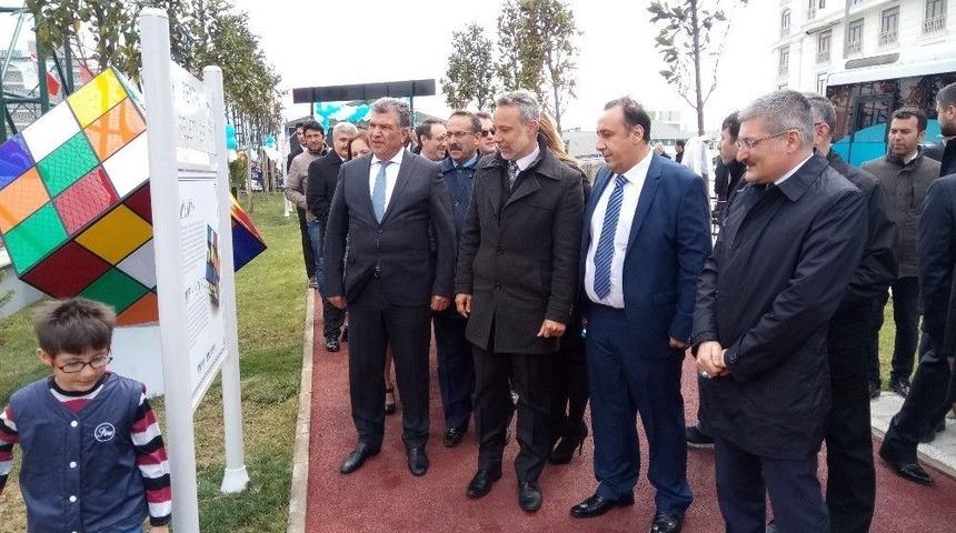 Pendik’te Türk- Macar Dostluk Parkı Açıldı