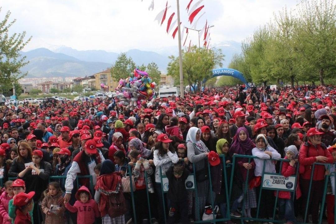 Denizli&rsquo;de Binler Obeziteyle M&uuml;cadele İ&ccedil;in Y&uuml;r&uuml;d&uuml;
