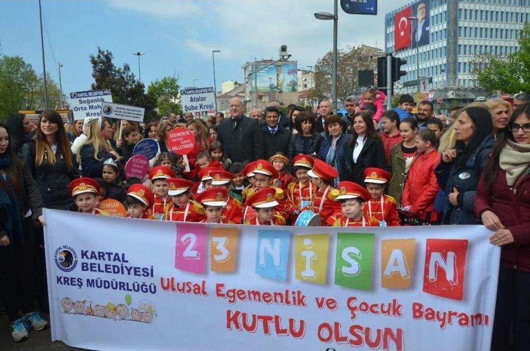 Kartallı &Ccedil;ocuklara Unutulmaz 23 Nisan Eğlencesi