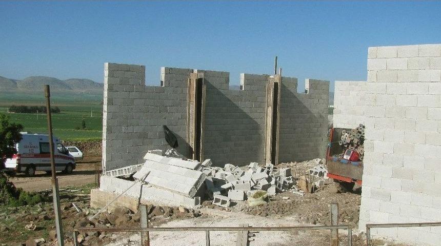 Araban&rsquo;da İnşaat Duvarı &Ccedil;&ouml;kt&uuml;: 1 &Ouml;l&uuml;, 1 Yaralı