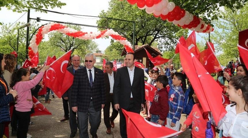 Hamitler&rsquo;de 23 Nisan Coşkusu