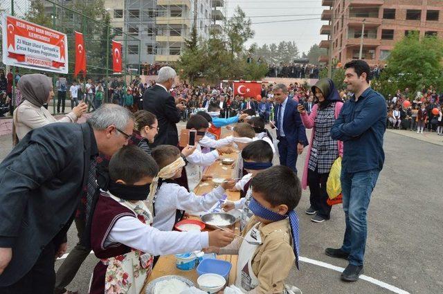 Besni’de 23 Nisan Coşkuyla Kutlandı