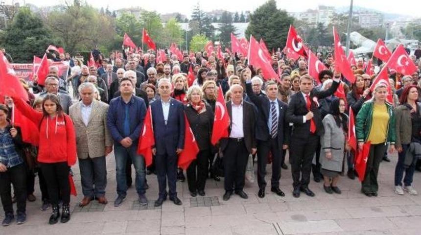 Balıkesir Chp İl &Ouml;rg&uuml;t&uuml;'nden Milli Egemenlik Y&uuml;r&uuml;y&uuml;ş&uuml;