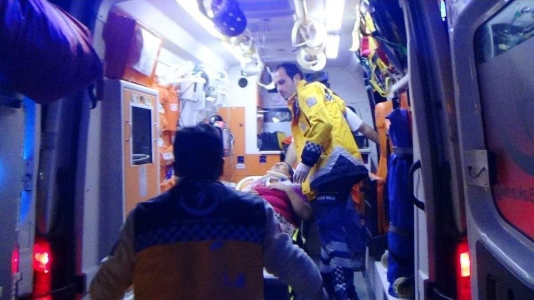 Sakarya&rsquo;da Trafik Kazası: 9 Yaralı