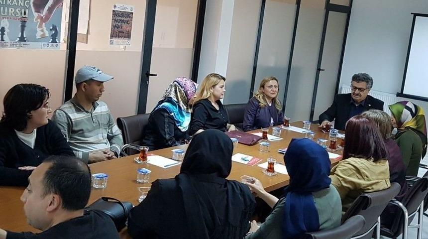 Karaman&rsquo;da Engelli Birey Ve Ailelerinin Sorunları Ve &Ccedil;&ouml;z&uuml;m &Ouml;nerileri Konuşuldu