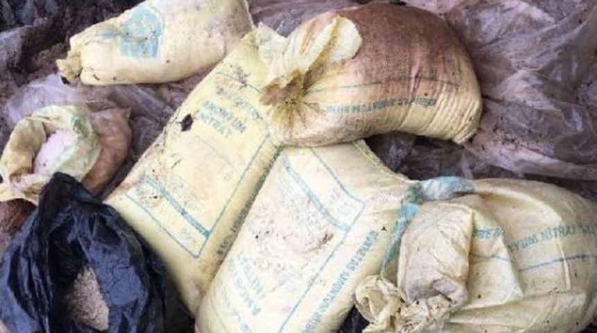 Hakkari'de Pkk'ya Ait 1 Ton 280 Kilo Amonyum Nitrat Ele Ge&ccedil;irildi
