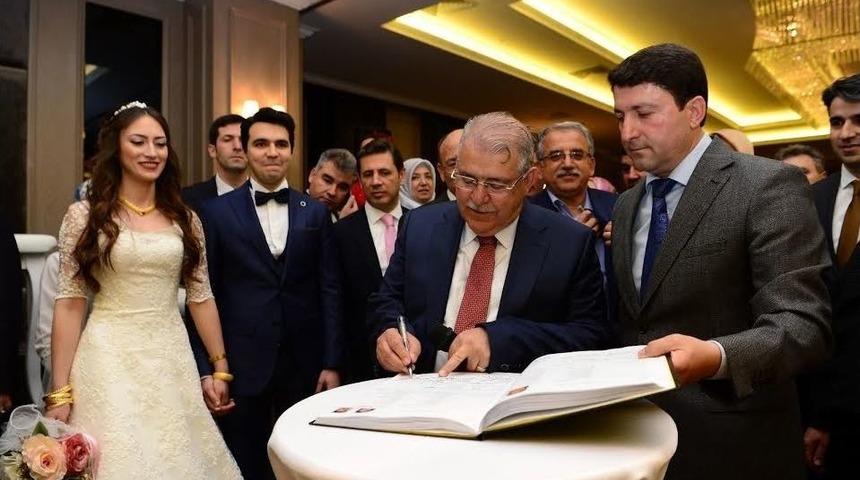 Başkan Mah&ccedil;i&ccedil;ek&rsquo;in Mutlu G&uuml;n&uuml;