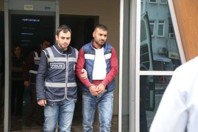 Gebze'de Berber Cinayetinde 6 Gözaltı
