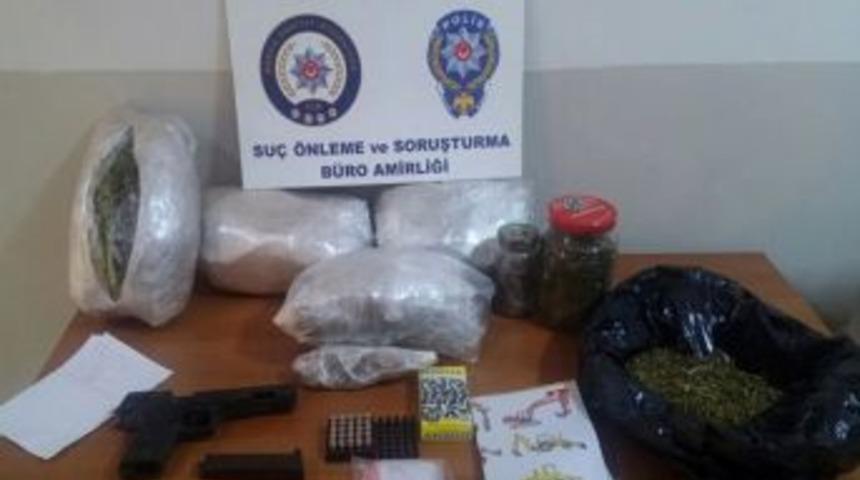 Mersin&rsquo;de Uyuşturucu Operasyonları