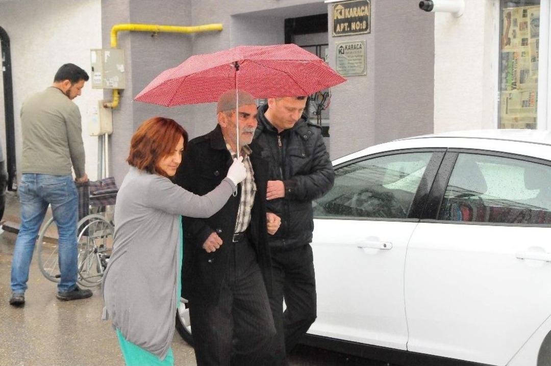 Bakıma Muhta&ccedil; Baba Ve Oğluna Yardım Eli Uzandı