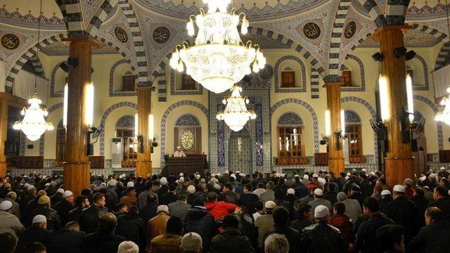 Meram’da Miraç Kandili Coşkusu