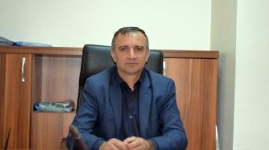 S&uuml;t &Uuml;reticileri Zor Durumda