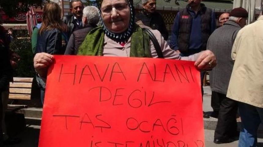 Rize-Artvin Havalimanı Deniz Dolgusu I&ccedil;in Taş Ocağı A&ccedil;ılmasına Tepki